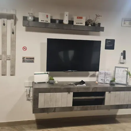 Station House Naples