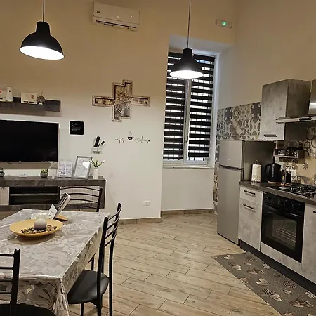 Apartment Station House Naples