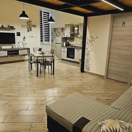 Apartment Station House Naples