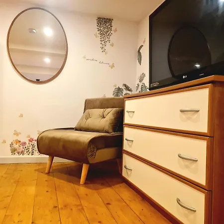 Station House Διαμέρισμα *